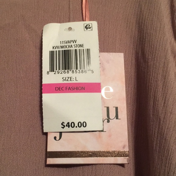 New with Tags Size Large - Picture 2 of 5